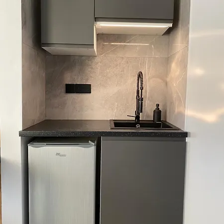 Apartment Nissi Avenue *