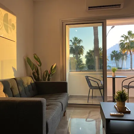 Nissi Avenue * Αγία Νάπα