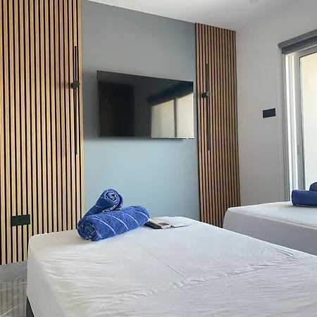 Apartment Nissi Avenue *