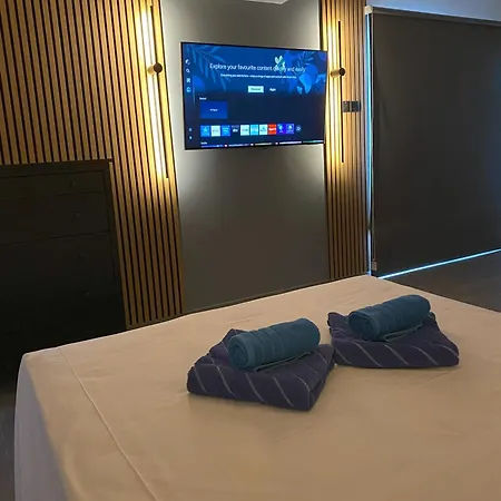 Nissi Avenue * Αγία Νάπα