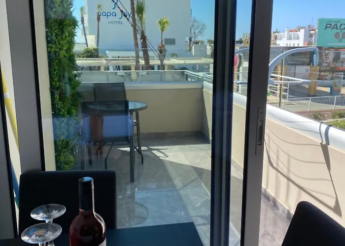 Nissi Avenue Ajía Nápa