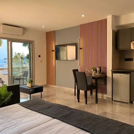 Nissi Avenue * Ayia Napa