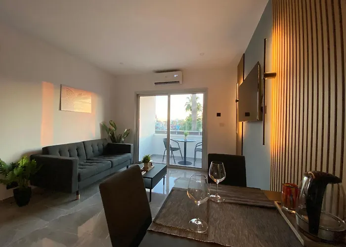 Nissi Avenue Appartamento