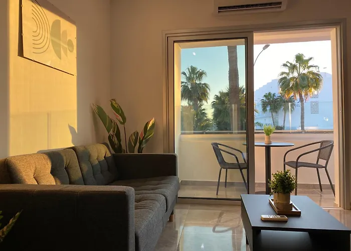 Nissi Avenue * Ayia Napa